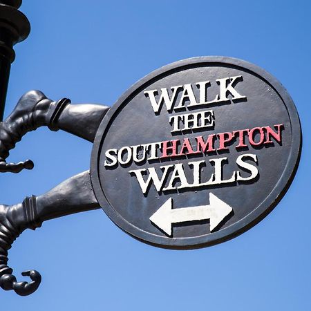 Settle Southampton - Stylish Self Check-In Rooms & Self Catering Suites Zewnętrze zdjęcie