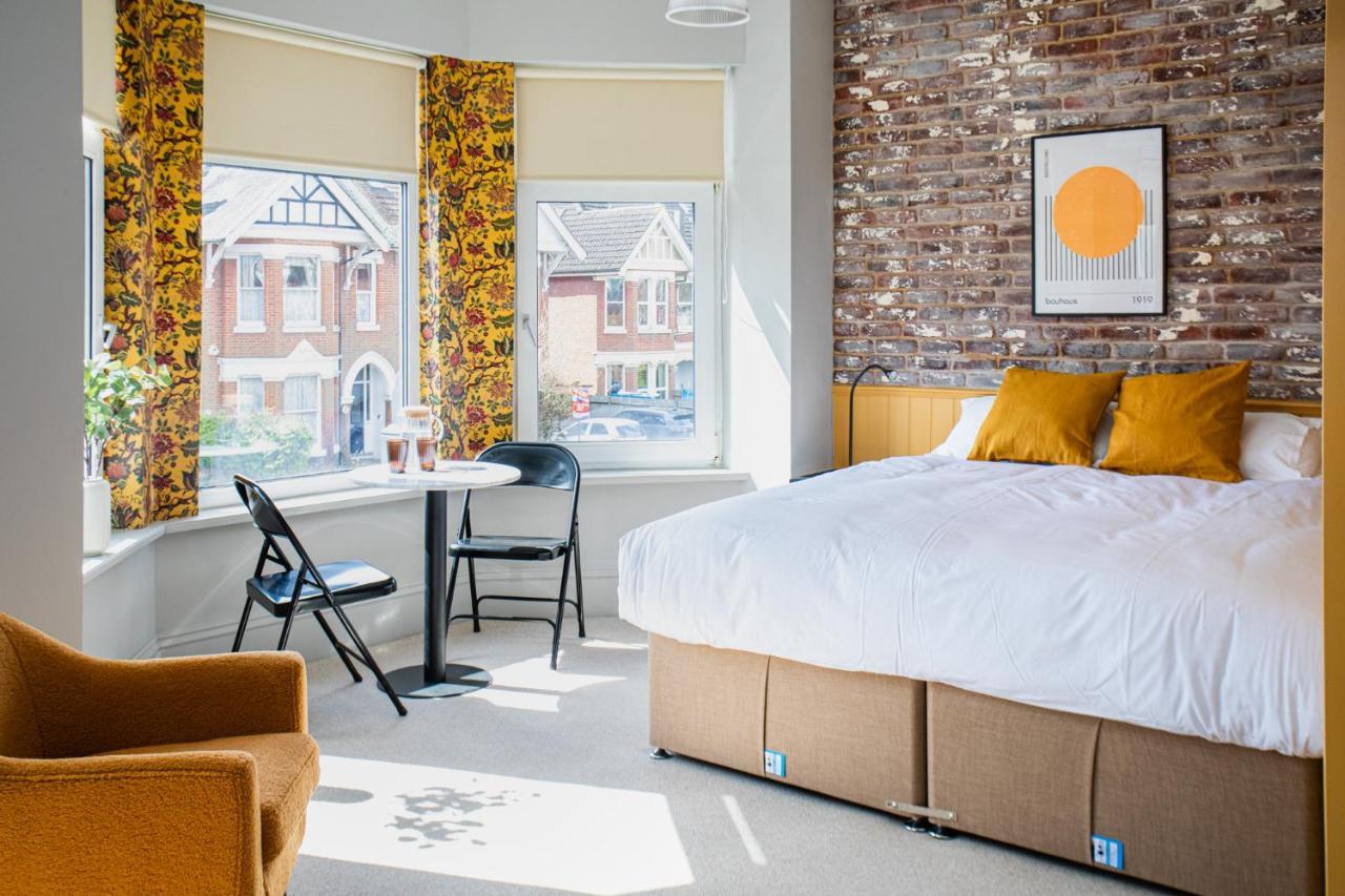Settle Southampton - Stylish Self Check-In Rooms & Self Catering Suites Zewnętrze zdjęcie