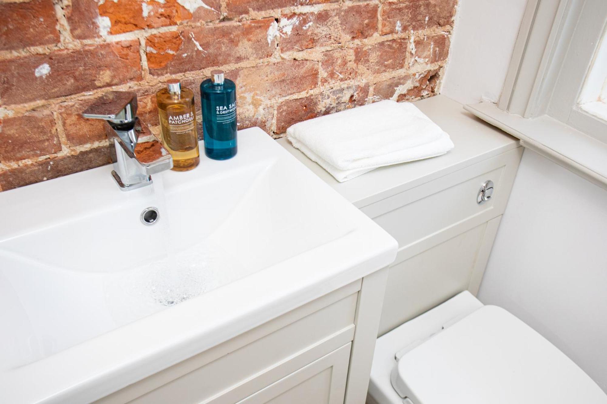 Settle Southampton - Stylish Self Check-In Rooms & Self Catering Suites Zewnętrze zdjęcie