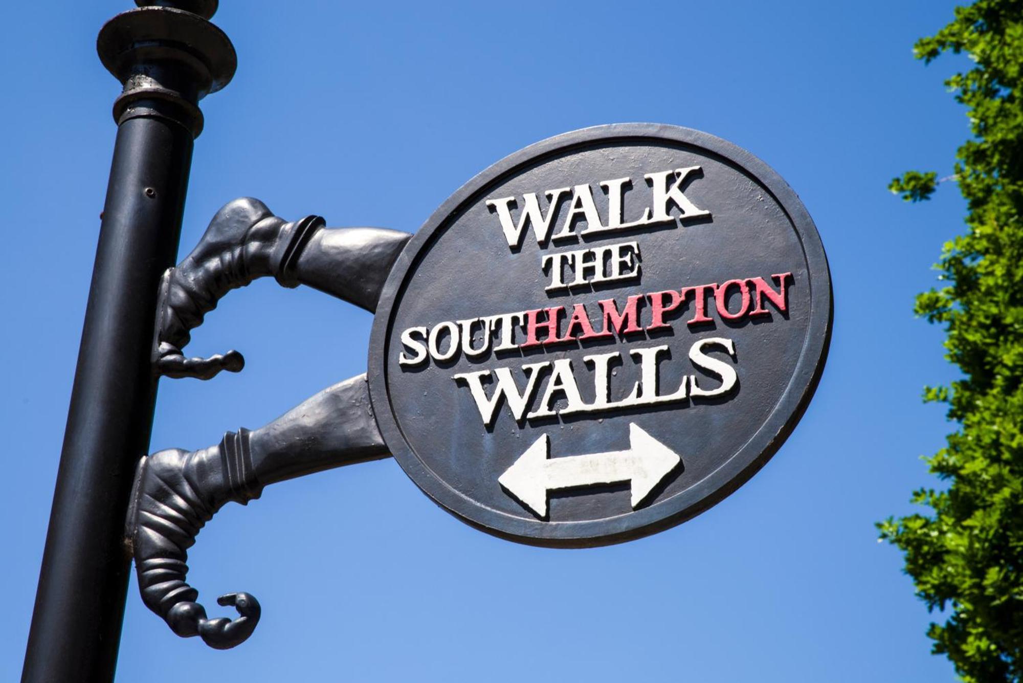 Settle Southampton - Stylish Self Check-In Rooms & Self Catering Suites Zewnętrze zdjęcie